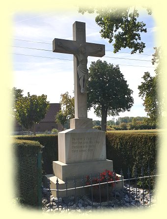 Wegekreuz an der Ahlkener Straße - Cappel Wegekreuz an der Ahlkener Straße - Cappel