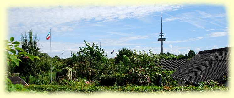 Bundesbahn-Gartenanlage Flora und dem 229,5 Meter hohen Fernsehturm