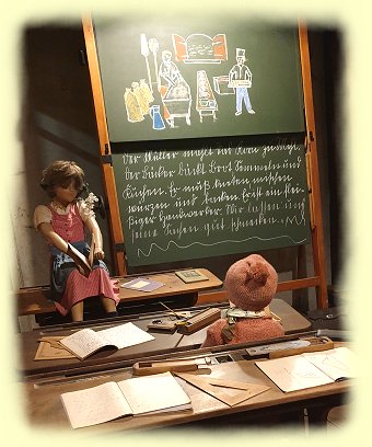 Mhlhofen - Automuseum - Klassenzimmer