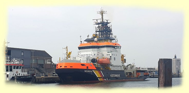 Cuxhafen - Mehrzweckschiff Neuwerk