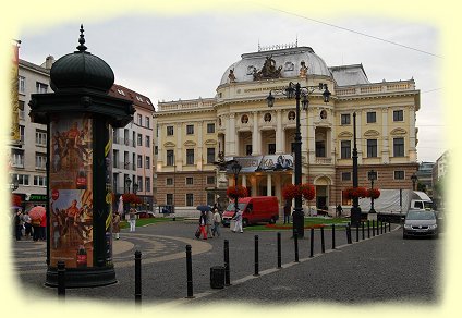 Bratislava - Historisches Gebude des Slowakischen Nationaltheaters am Hviezdoslav-Platz