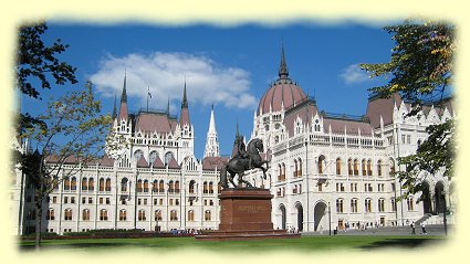 Budapest - Parlamentsgebude - 2