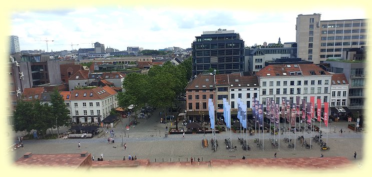 Antwerpen --- Blick vom Museum aan de Stroom