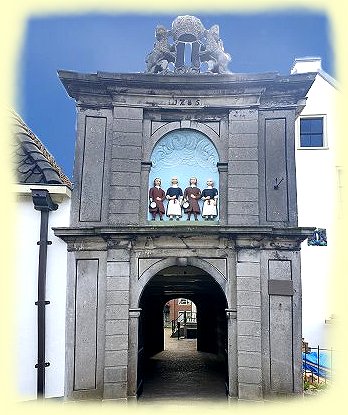 Medemblik - Tor des ehemaligen Waisenhauses