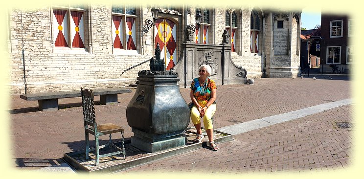 Middelburg - Bronze-Modell des Stadhuis