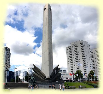 Rotterdam - Denkmal De Boeg