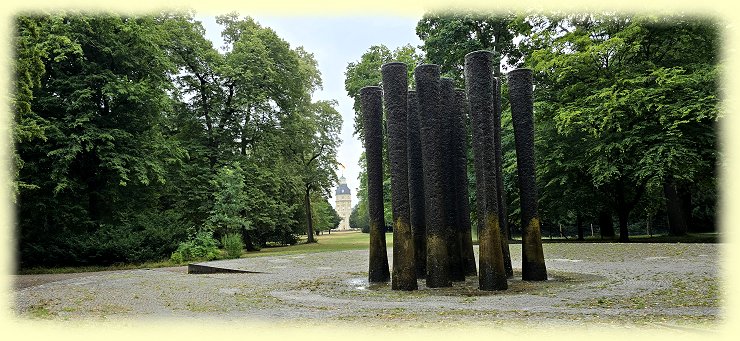 Karlsruhe - Garten der steinernen S�ulen