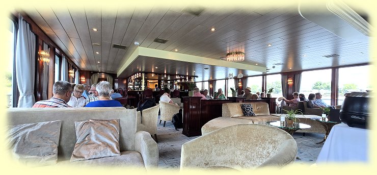 DCS Amethyst 2 - Panoramalounge