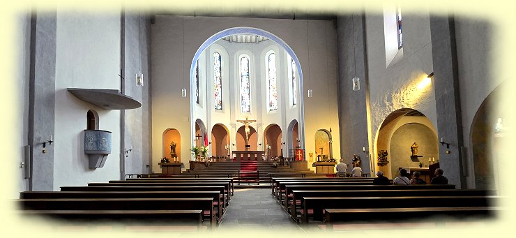 R�desheim 2025 - St. Jakobuskirche -  innen
