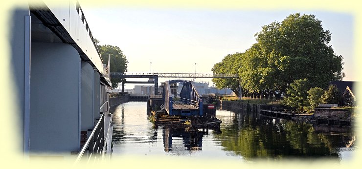 Stra�burg 2025 - Eisenbahn-Drehbr�cke