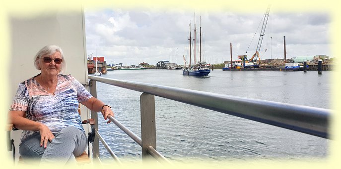 DCS Amethyst 2 -- Balkon