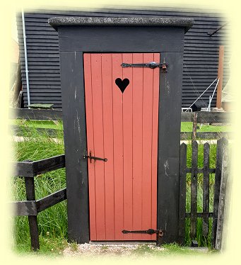 Texel - Museum - Toilettenh�uschen