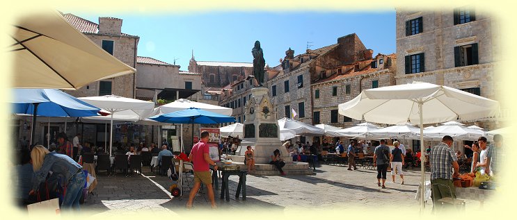 Dubrovnik - Marktplatz  Gunduliceva poljana