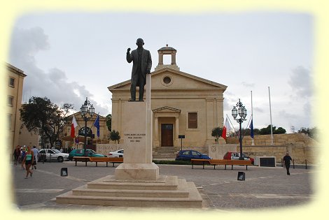 Valletta - Statue von George Borg Olivier