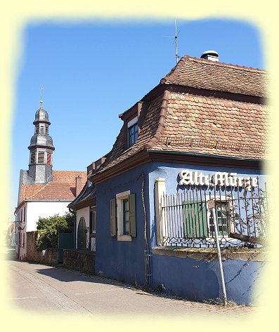 Wachenheim -- ehemalige lutherische Kirche