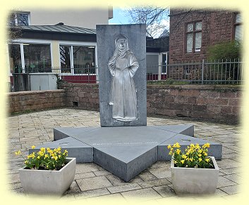 Bad Bergzabern - Skulptur von Edith Stein