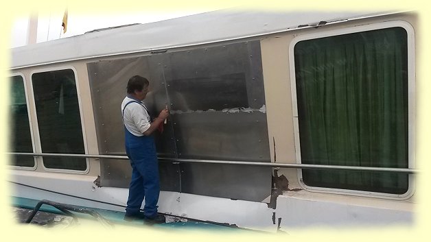 Saxonia - Reparatur des defekten Fensters