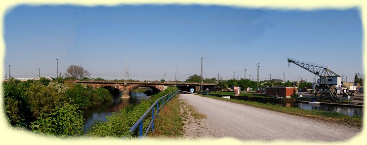 Eisenbahnbrücke Richtung Norden