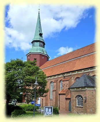 Steinkirchen - St. Martini und Nicolai-Kirche