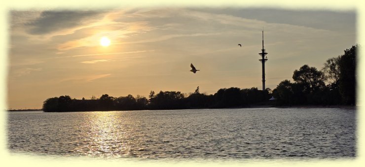 Wedel - Sonnenuntergang Wedel - Sonnenuntergang