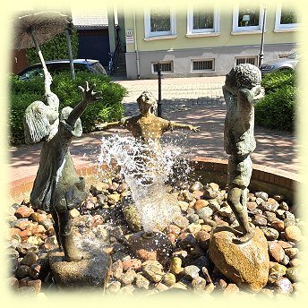 Lüneburg - Skulpturen-Brunnen Lüneburg - Skulpturen-Brunnen