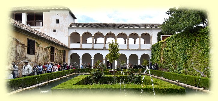 Granada - Patio del Ciprs - Hof der Zypressen