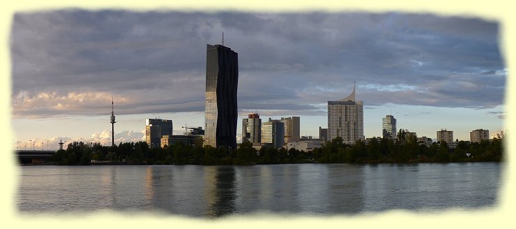 Wien - Donau-City mit DC Tower