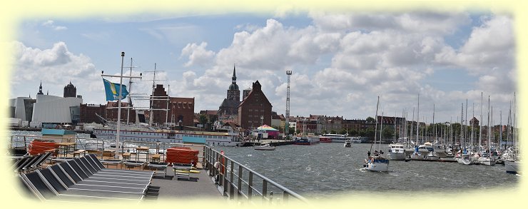 Stralsund - Hafeneinfahrt