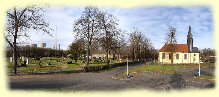 St. Peter und Paul Kapelle mit katholischem Friedhof am Kapellenweg