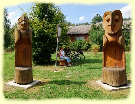 Hochzeitswald - Skulpturengruppe Vogelhochzeit